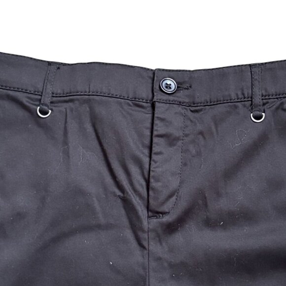 Intro. Love The Fit Womens Bermuda Style Shorts-Black-6-GUC - Picture 2 of 8